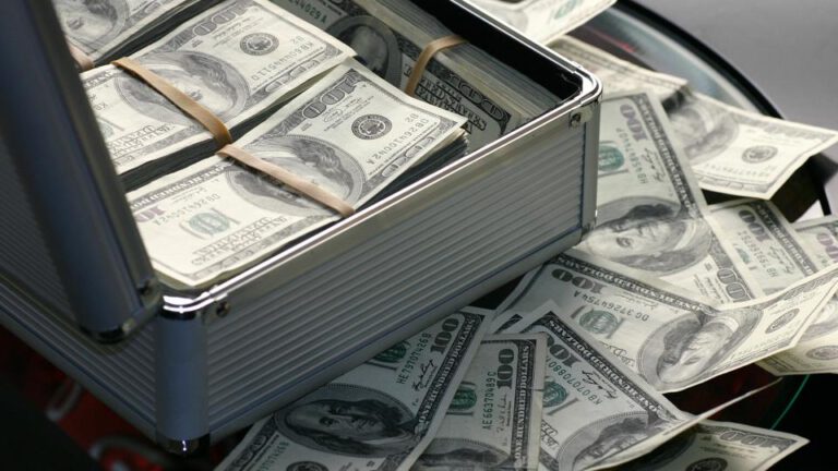 Das Vermögen von Paul Gauselmann: Ein Blick auf den Automatenkönig und seine finanzielle Macht